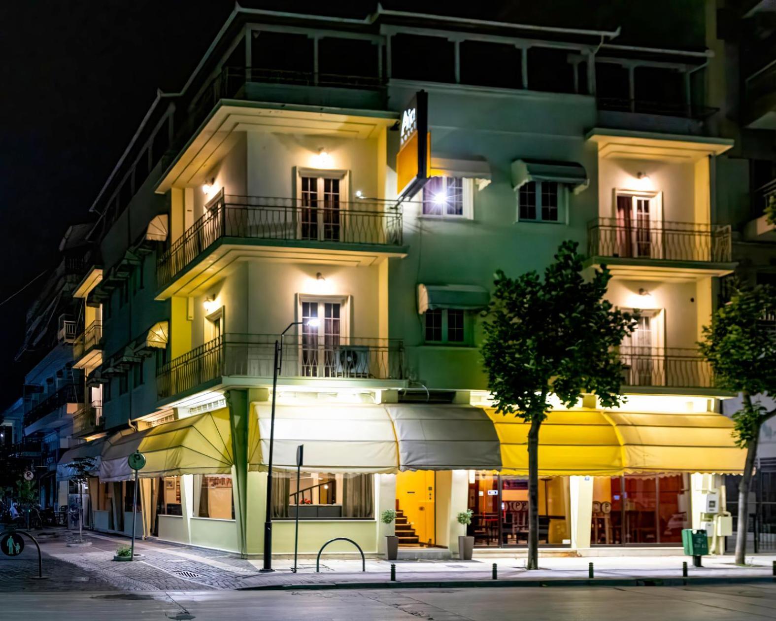 Hotel Avra Kardítsa Exteriör bild